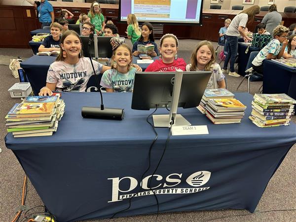 Midtown's Battle of the Books Team with at the Finals